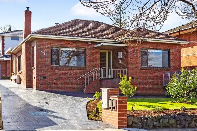1/23 Hamel Street, Box Hill South VIC 3128
