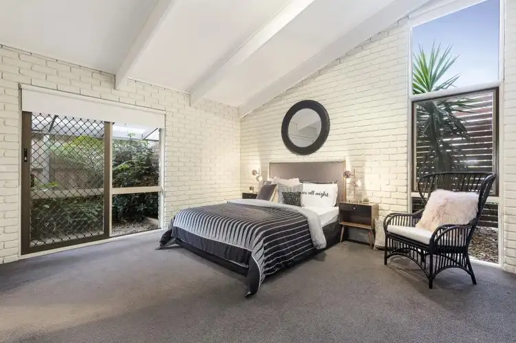 Sixth view of Homely house listing, 8 Newcombe Court, Wantirna South VIC 3152