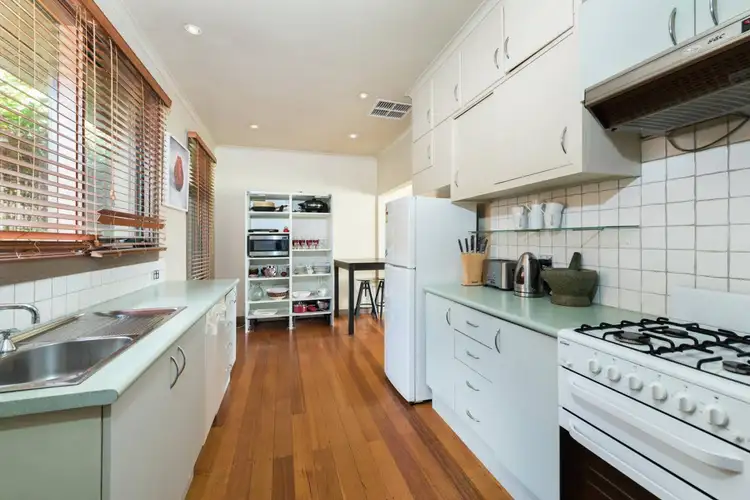 Fifth view of Homely house listing, 2 Paisley Street, Box Hill North VIC 3129