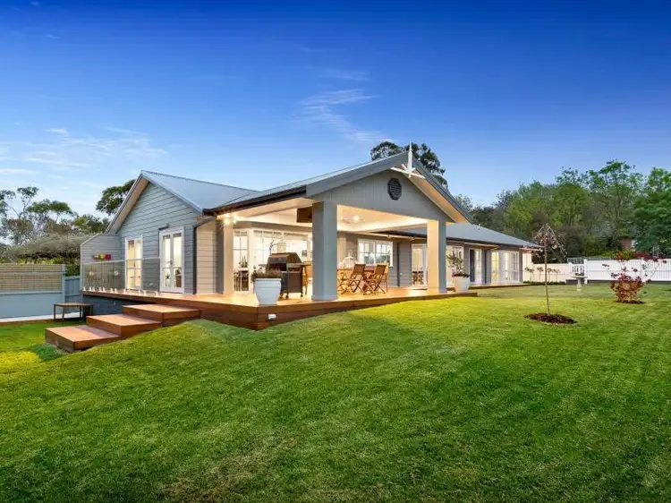 32 Carroll Avenue, Croydon VIC 3136