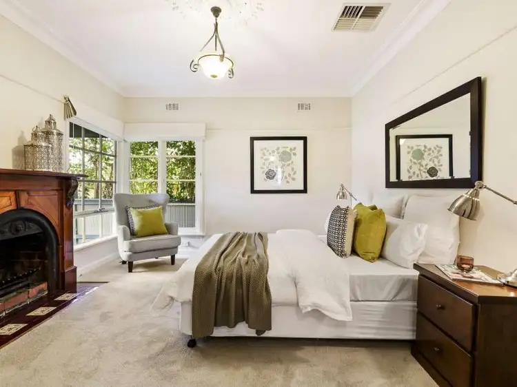 Fifth view of Homely house listing, 6 Leach Avenue, Box Hill North VIC 3129