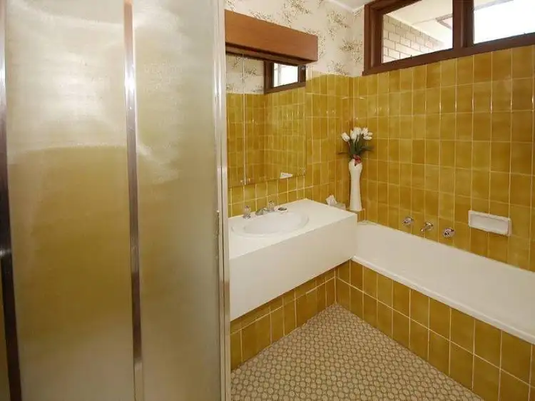 Third view of Homely house listing, 35 Norray Avenue, Mount Waverley VIC 3149