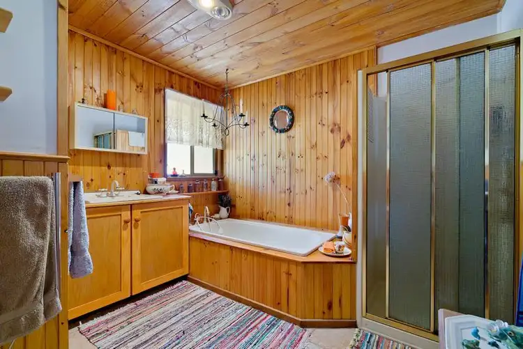 Fifth view of Homely house listing, 46 Sarah Court, Elphinstone VIC 3448