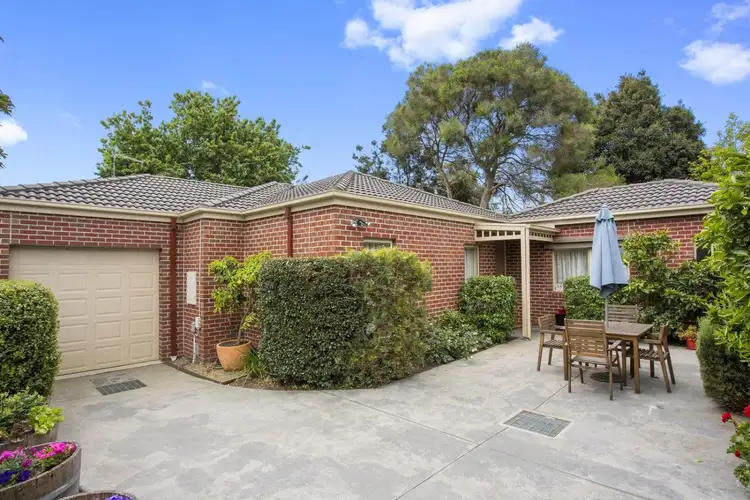 2b Seymour Avenue, Mount Eliza VIC 3930