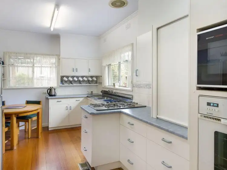 Fifth view of Homely house listing, 6 Goddard Court, Mont Albert North VIC 3129