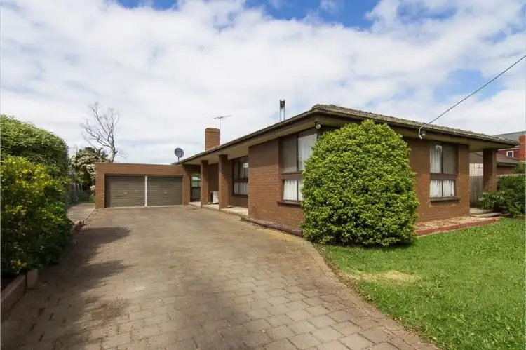 16 Harewood Street, Tooradin VIC 3980
