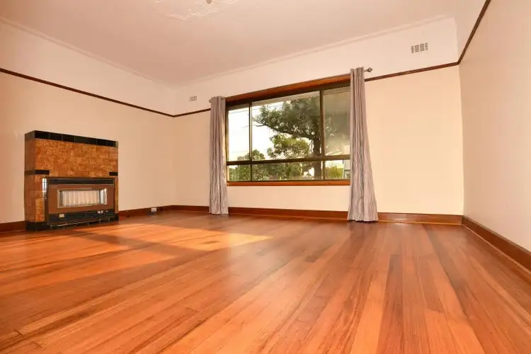Fifth view of Homely house listing, 130 Alfrieda Street, St Albans VIC 3021