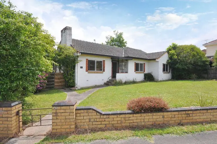 43 Brandy Creek Road, Warragul VIC 3820