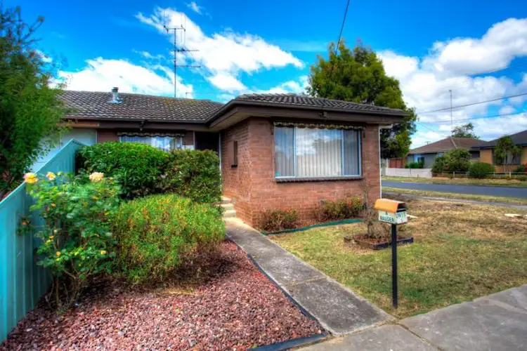 Main view of Homely unit listing, 1/4 Mauger Street, Wendouree VIC 3355