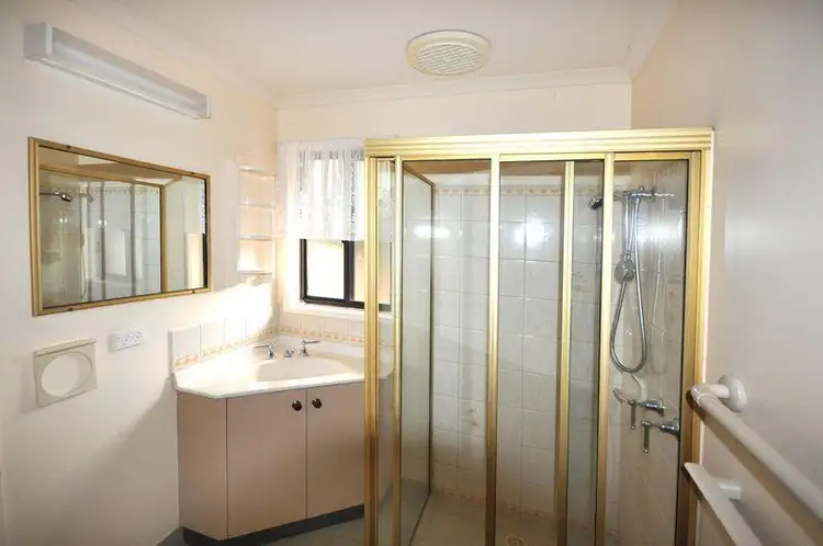 Sixth view of Homely unit listing, 3/16 Cambridge Drive, Warragul VIC 3820