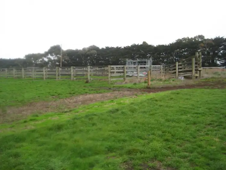 Penshurst-Warrnambool Road, Hawkesdale VIC 3287