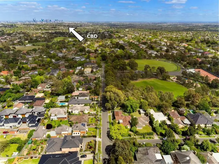 Sixth view of Homely house listing, 2 Maughan Parade, Balwyn North VIC 3104