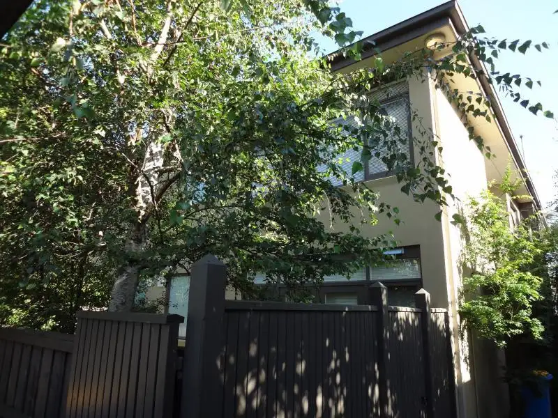 Main view of Homely apartment listing, 1/27 Grove Road, Hawthorn VIC 3122