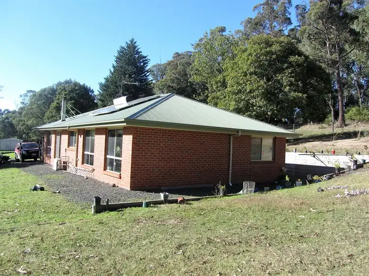 7 Old Traralgon Road, Moondarra VIC 3825