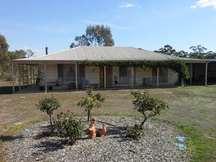 21 Daisy hill Court, Maryborough VIC 3465