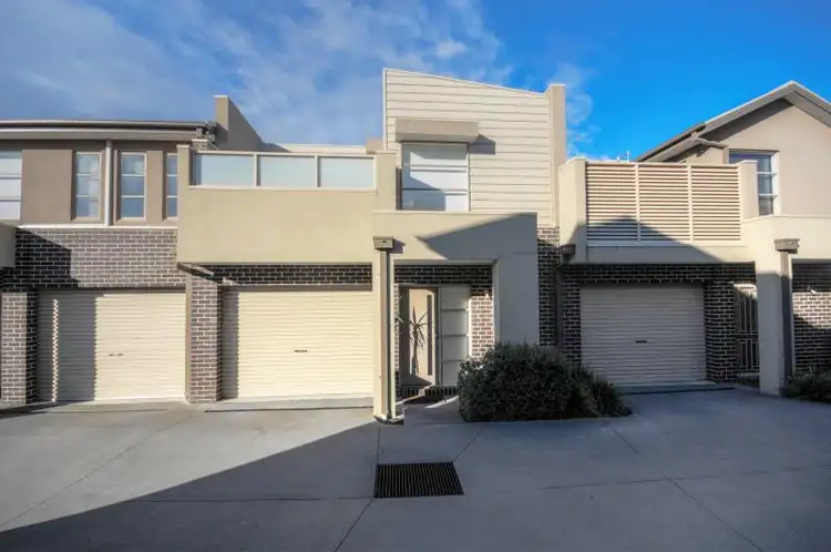 9/17-19 Myrtle Street, Bayswater VIC 3153