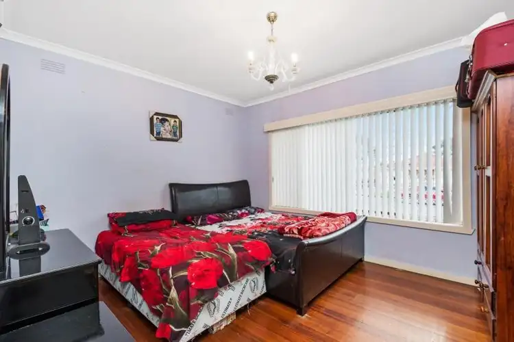 Fourth view of Homely house listing, 18 Alexina Street, St Albans VIC 3021