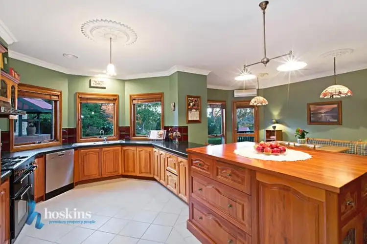 Fifth view of Homely house listing, 7 Rhonda Court, Ringwood North VIC 3134