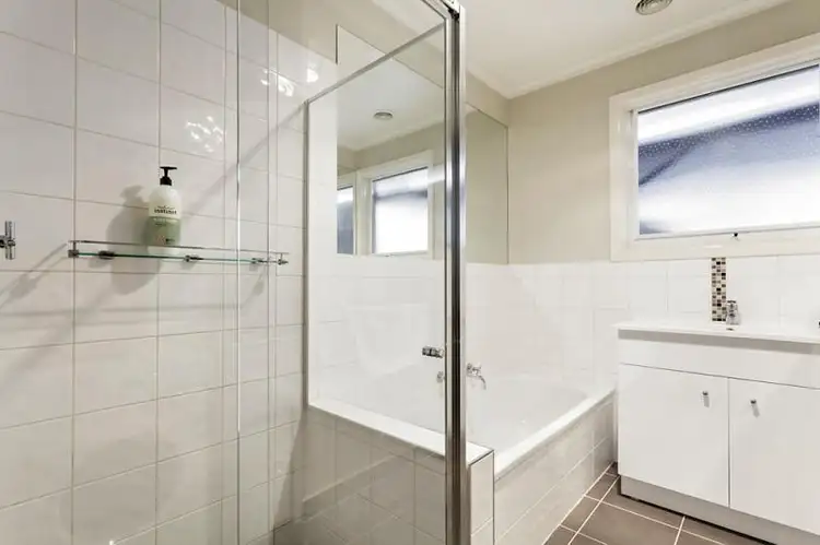 Fourth view of Homely unit listing, 1/180 Surrey Road, Blackburn VIC 3130