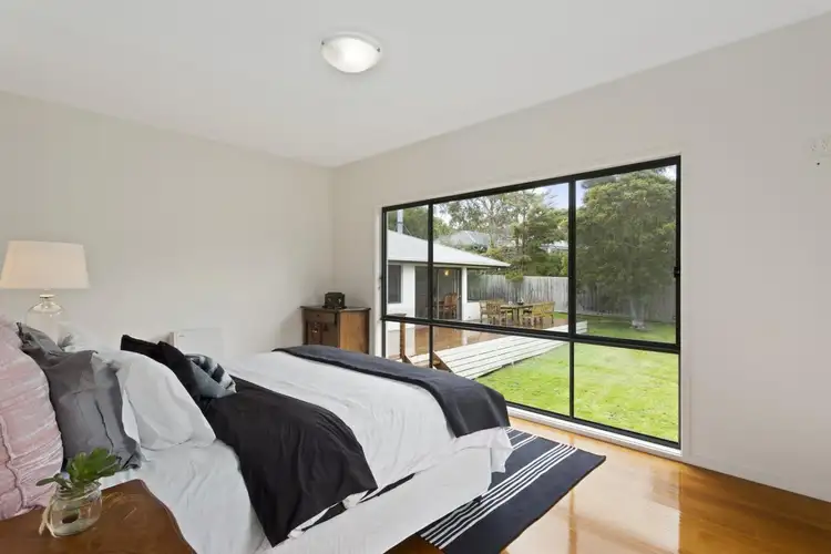 Fourth view of Homely house listing, 10 Seaview Road, Frankston South VIC 3199