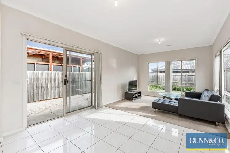 Fourth view of Homely house listing, 2/11 Swinburne Court, Truganina VIC 3029