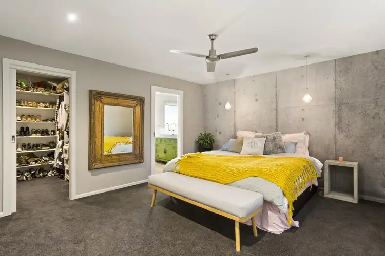 Sixth view of Homely house listing, 2 Banool Court, Frankston South VIC 3199