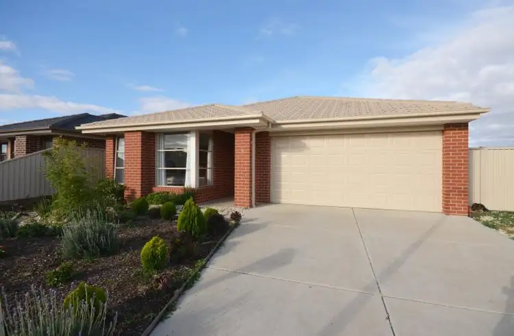 23 Deakin Drive, Delacombe VIC 3356
