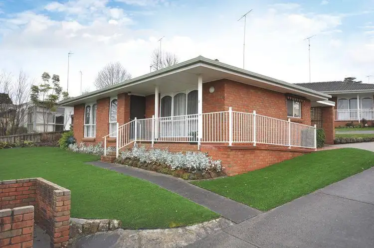 1/37 Clifford Street, Warragul VIC 3820