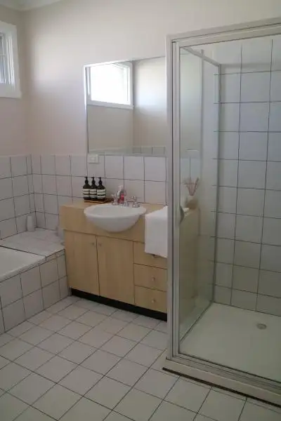 Fifth view of Homely unit listing, 2/26 Buchanan Street, St Albans VIC 3021