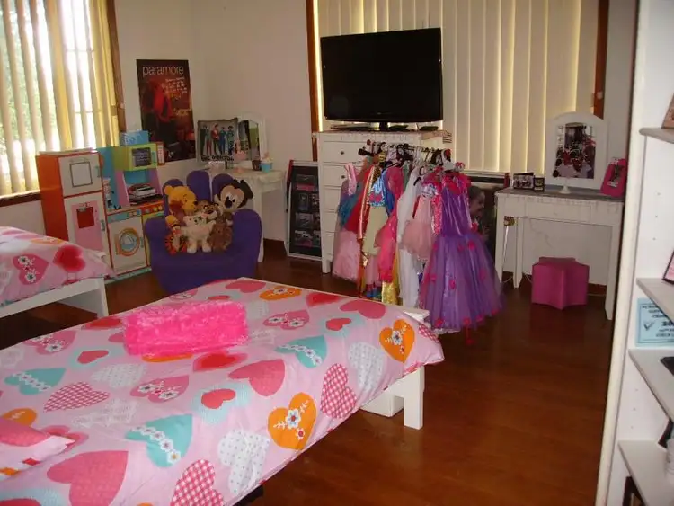 Fifth view of Homely house listing, *UNDER CONTRACT*/274 Commercial Road, Morwell VIC 3840