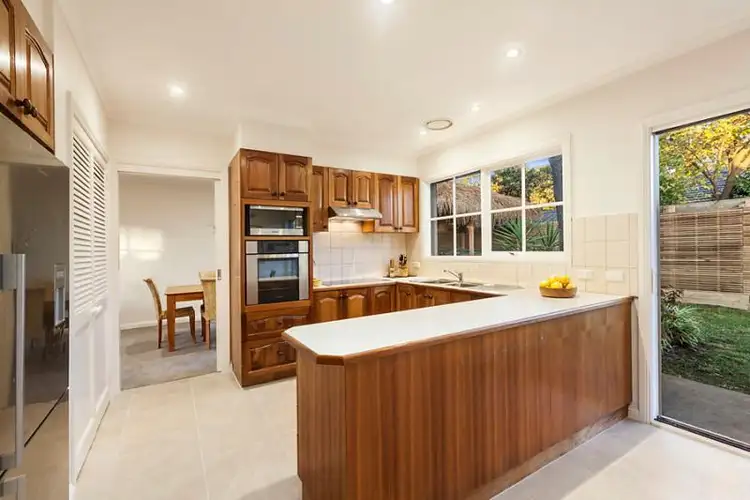 Second view of Homely house listing, 2/12 Penllyne Avenue, Vermont VIC 3133