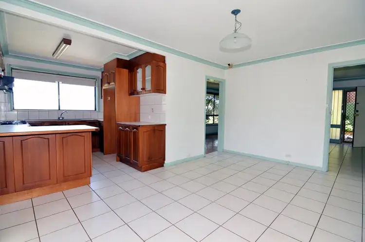 Fifth view of Homely house listing, 3 Laura Grove, Avondale Heights VIC 3034