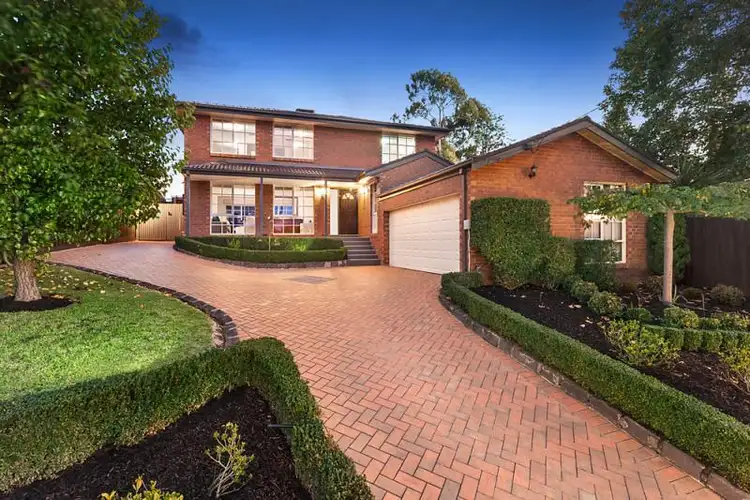 6 Crockerton Court, Blackburn South VIC 3130