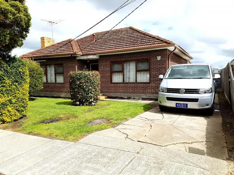 Second view of Homely house listing, 3 McArthur Avenue, St Albans VIC 3021