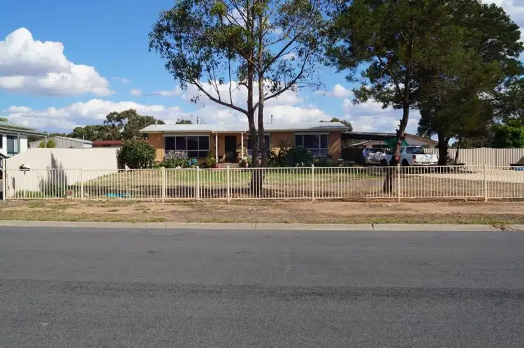 16 Marshall Street, Maryborough VIC 3465