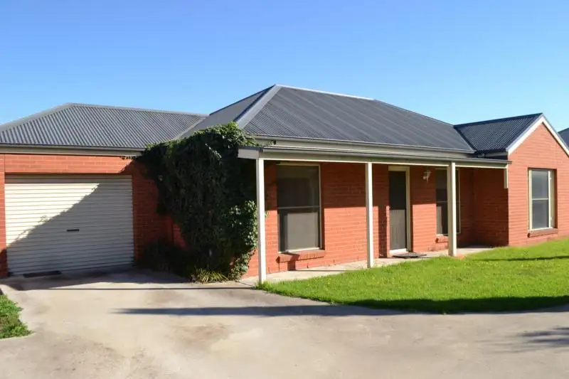 Main view of Homely unit listing, 3/70 Scott Street, Mortlake VIC 3272