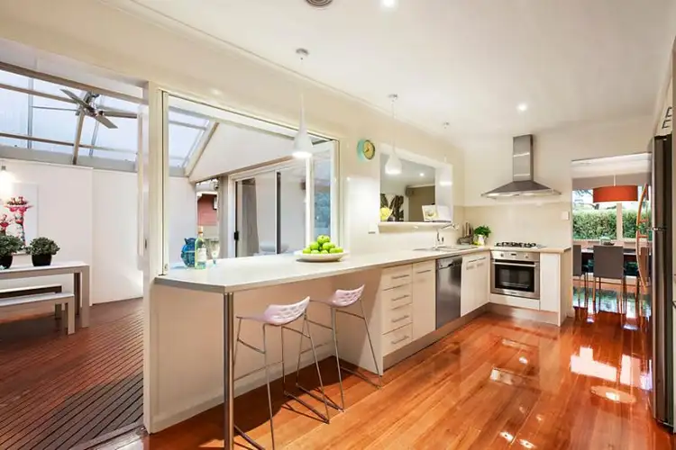 Second view of Homely house listing, 29 Ellad Close, Vermont VIC 3133