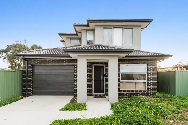 Main view of Homely townhouse listing, 1/69 Vincent Avenue, St Albans VIC 3021