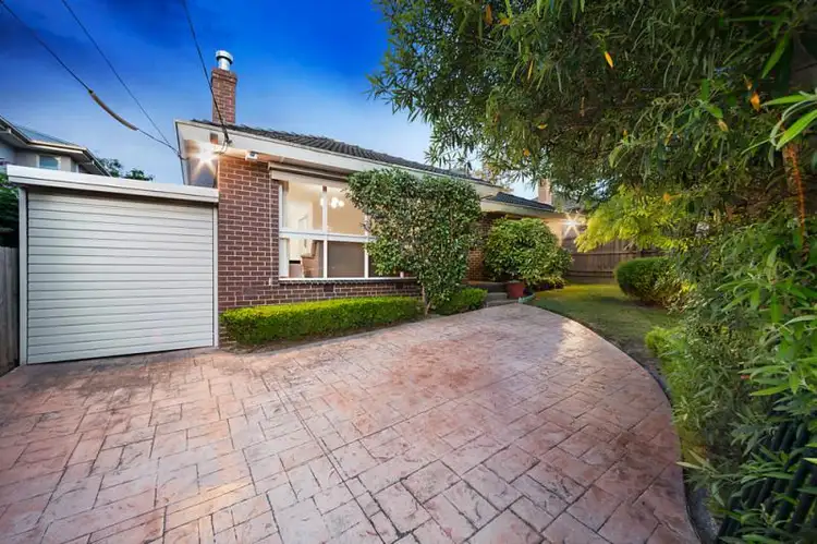 24 Irene Crescent, Mitcham VIC 3132