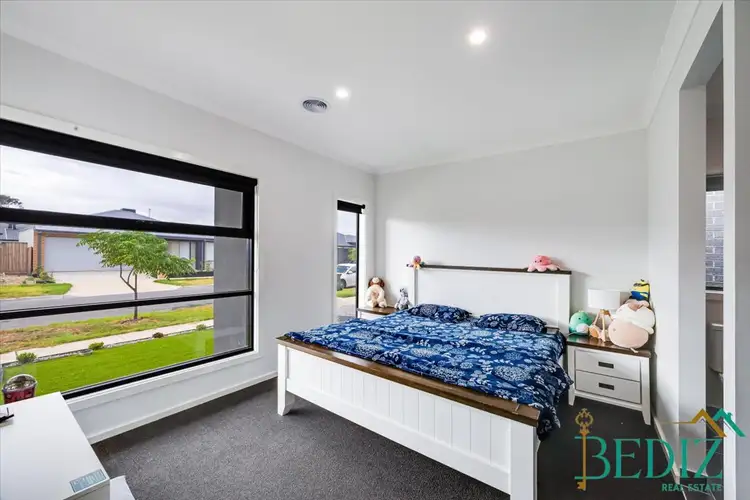 Fifth view of Homely house listing, 18 Sandon Crescent, Donnybrook VIC 3064