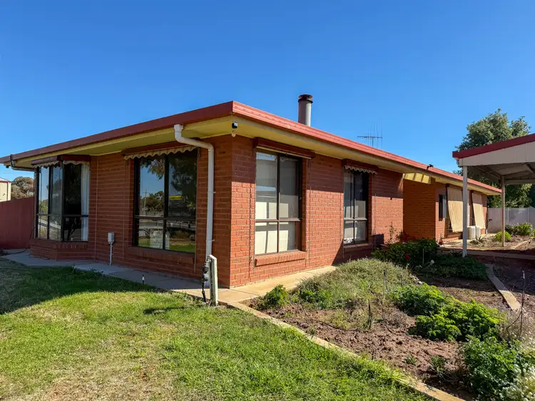 9 Cox Street, Sea Lake VIC 3533