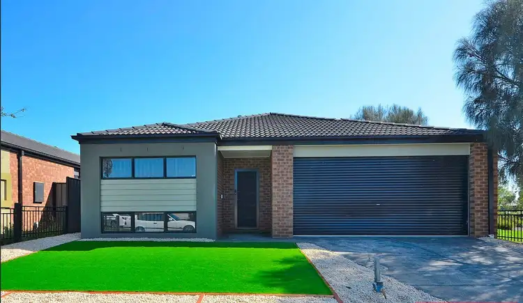 9 Carbine Avenue, Tarneit VIC 3029