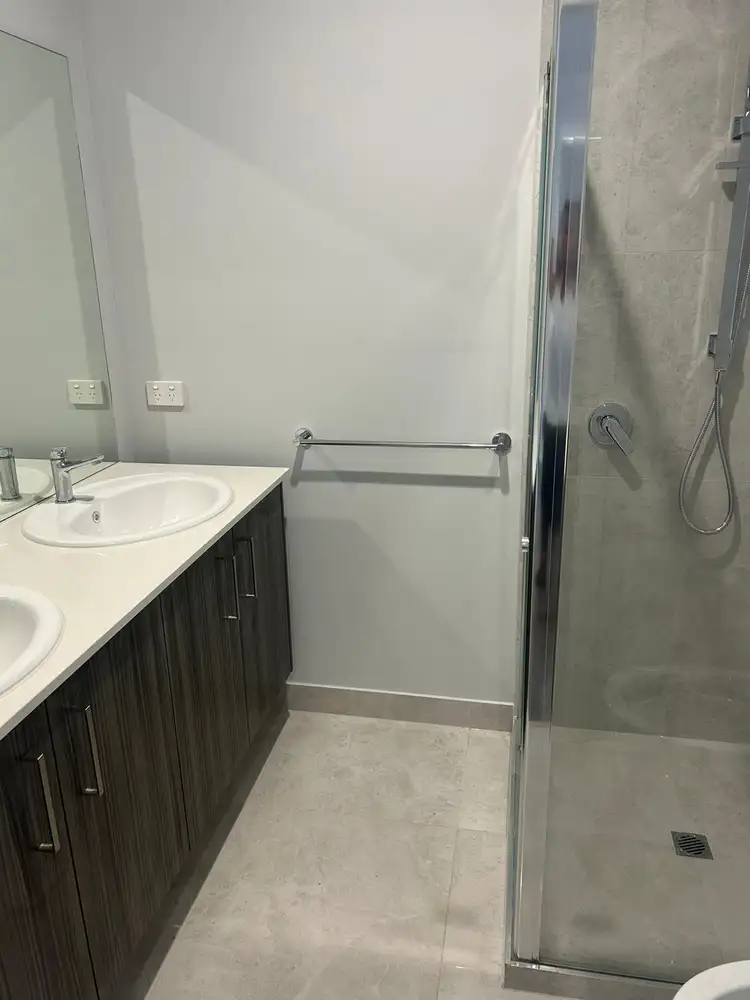 Fifth view of Homely house listing, 2 Playles Way, Wollert VIC 3750