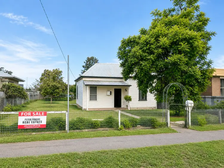 12 Proctor Street
