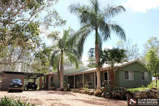 207 Old Gympie Road, Owanyilla QLD 4650