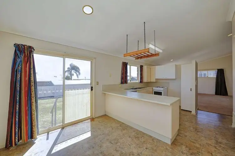 Fifth view of Homely house listing, 29 Linden Crescent, Qunaba QLD 4670