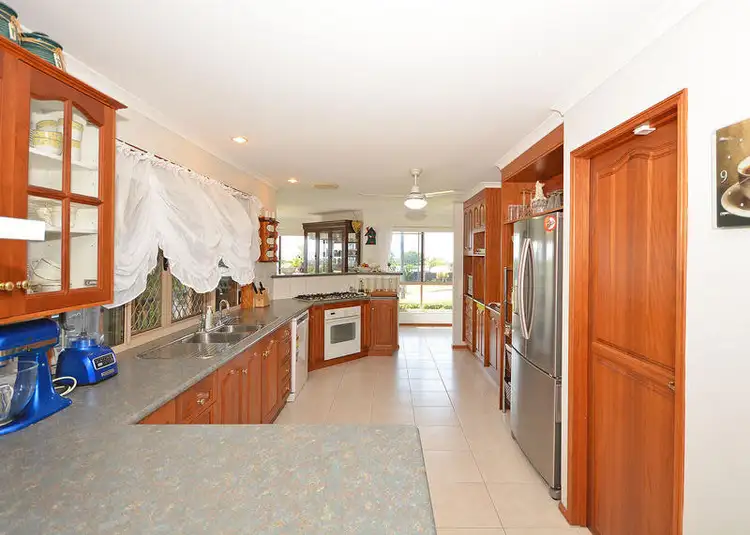 Seventh view of Homely house listing, 3 Sovereign Ct, Urraween QLD 4655
