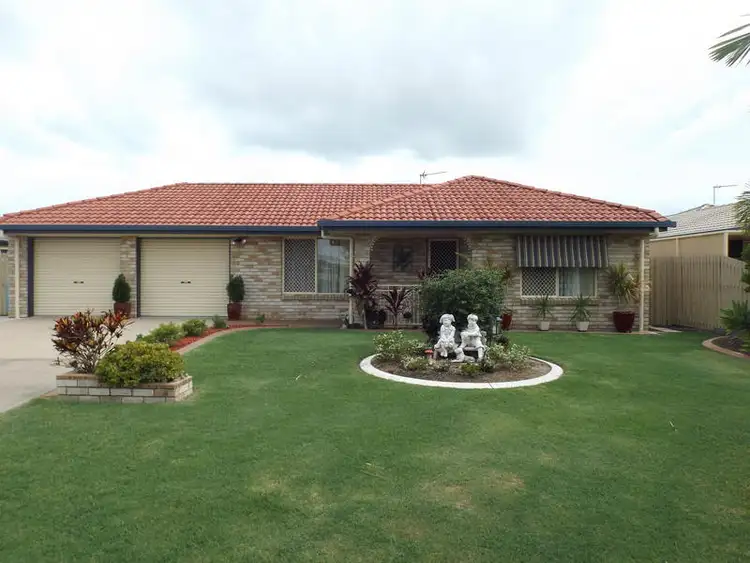 37 Bunya Ct, Eli Waters QLD 4655