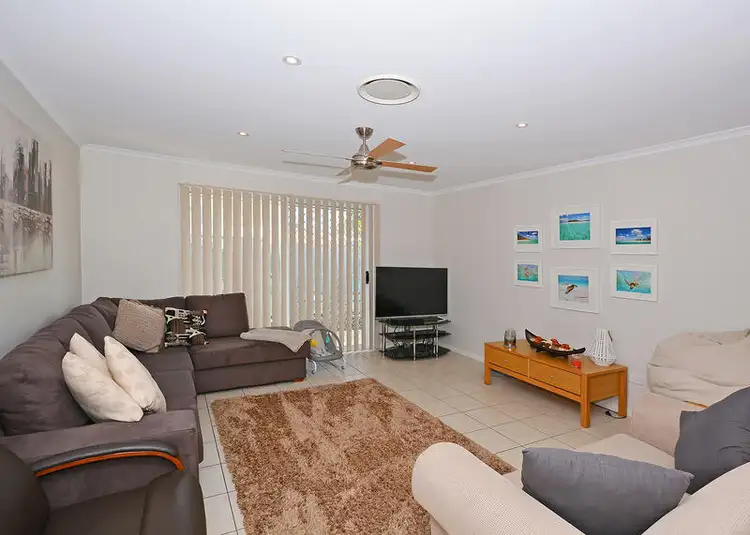 Sixth view of Homely house listing, 5 Cordelia Ct, Urangan QLD 4655
