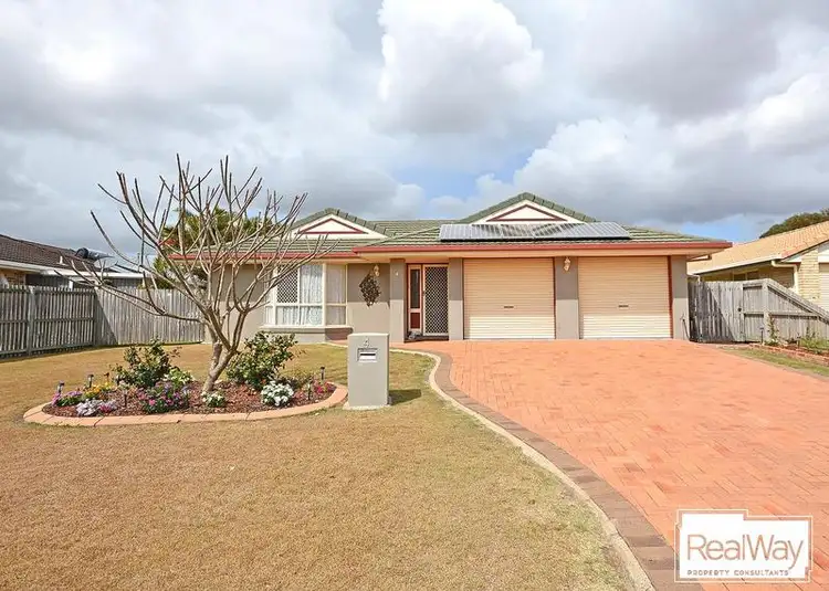 4 Boleyn Plc, Torquay QLD 4655